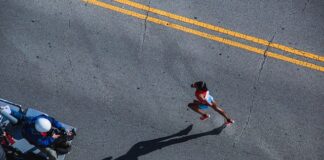 Czy operator koparko ładowarki musi mieć badania psychologiczne?