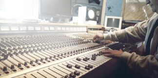 Jak zamontować tłumik?