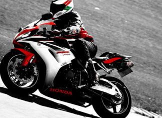 Kaski motocyklowe Shoei